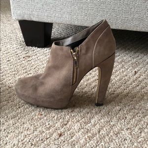 Dolce vita suede shoes